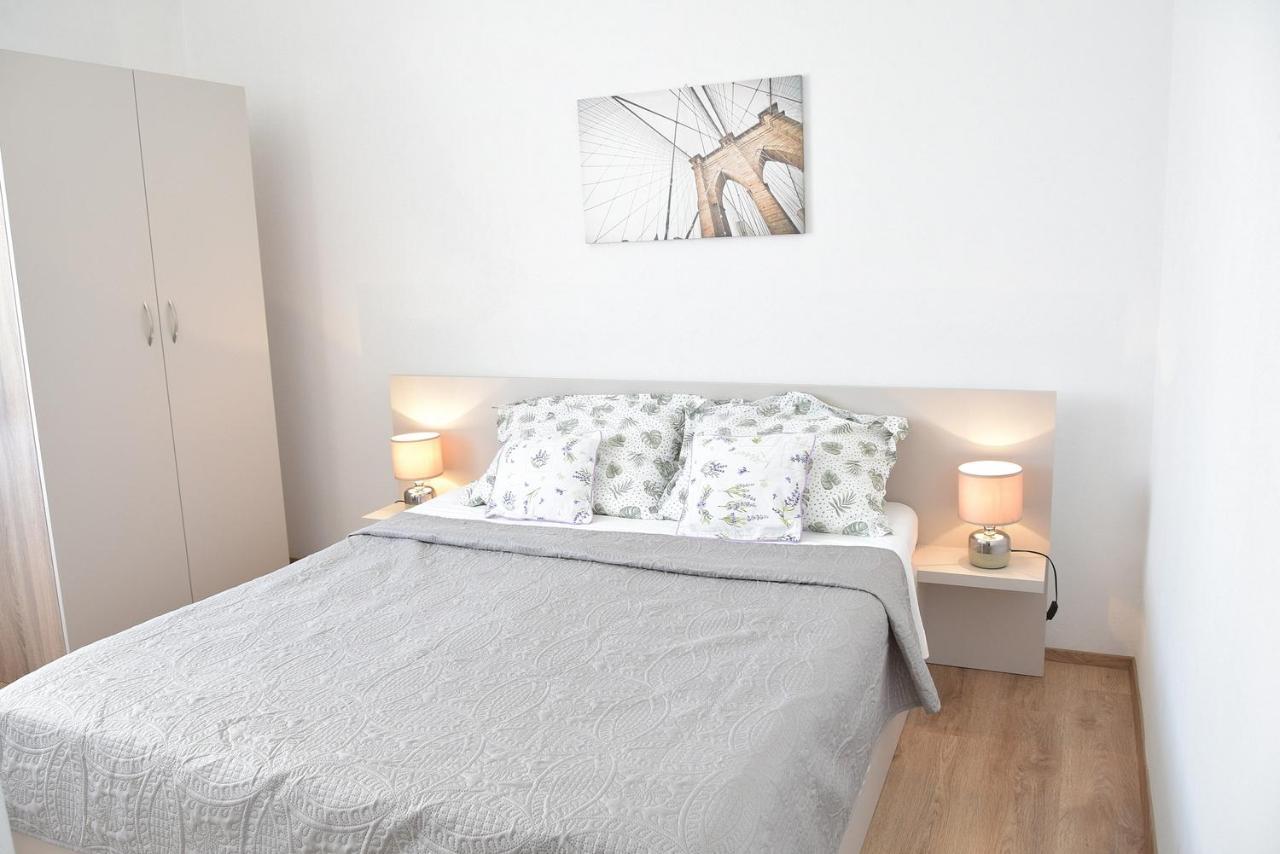 Villy City Apartment Palit Екстер'єр фото