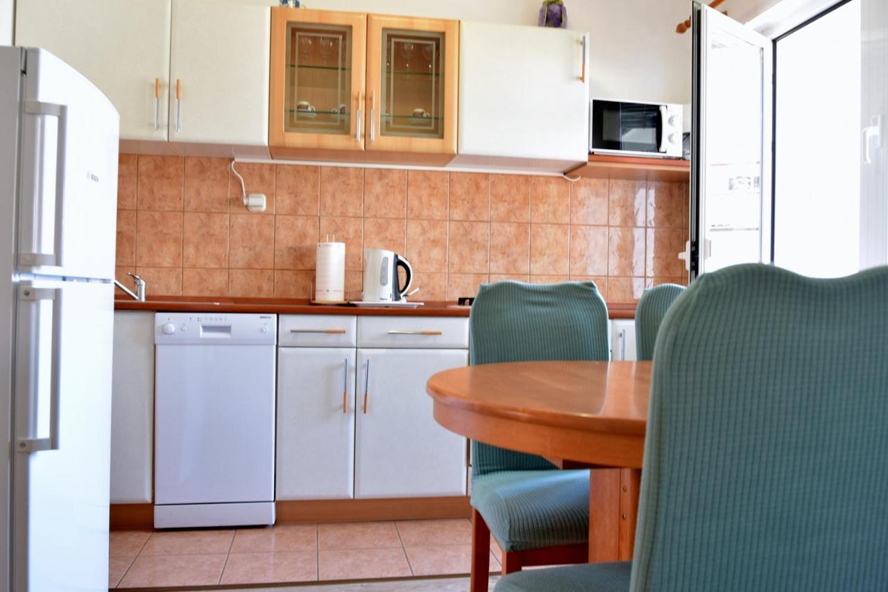 Villy City Apartment Palit Екстер'єр фото