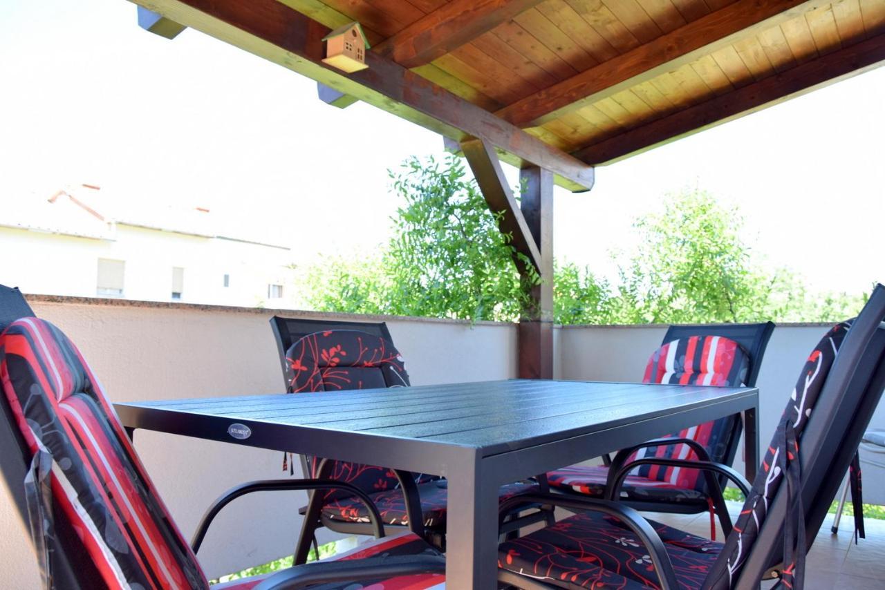 Villy City Apartment Palit Екстер'єр фото